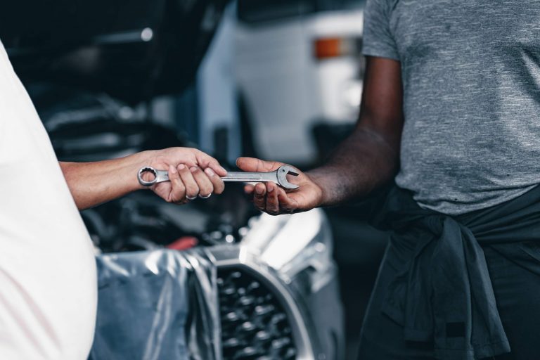 The Simple Guide to Modern Automotive Diagnostics.